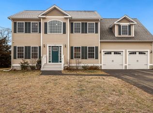 135 Cloverdale Ave, Attleboro, MA 02703
