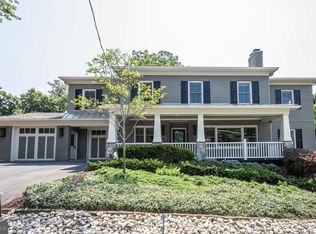 101 S Cherry St, Falls Church, VA 22046