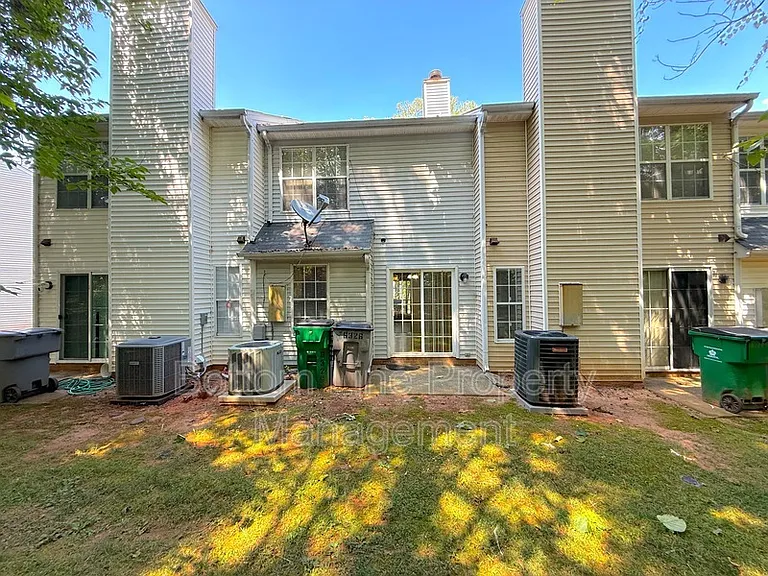 6326 Windsor Gate Ln — Photo 16