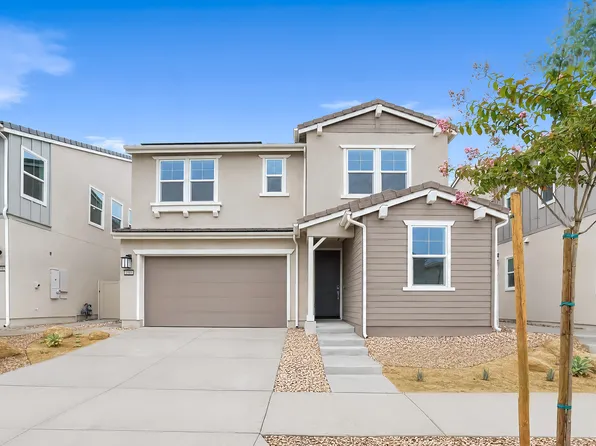 1989 Pyrenes Pl, Santa Paula, CA 93060