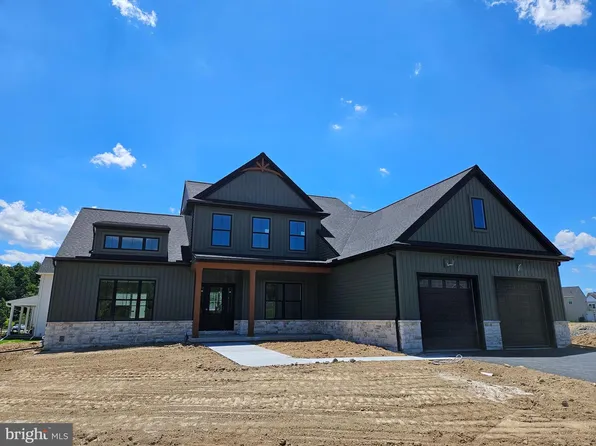 109 Elena Dr, Harrisburg, PA 17112