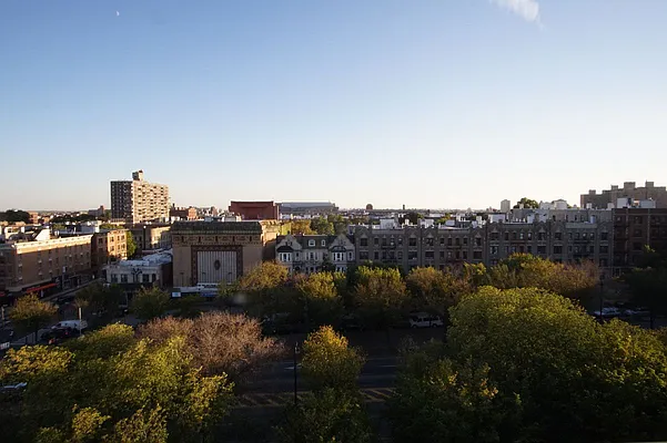 Rented by Lofts and Flats LLC | media 18