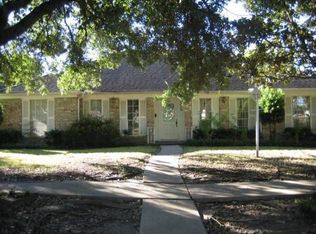 9419 Rowan Ln, Houston, TX 77036