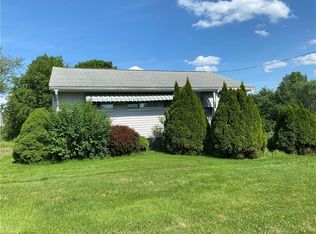 239 Emerson Ave, Farrell, PA 16121