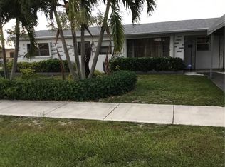 2458 Wiley St, Hollywood, FL 33020