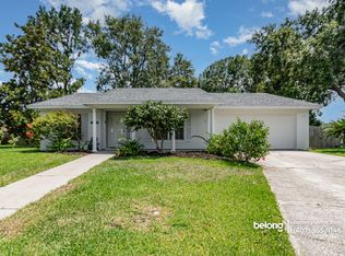 2101 Durham Ct, Mount Dora, FL 32757