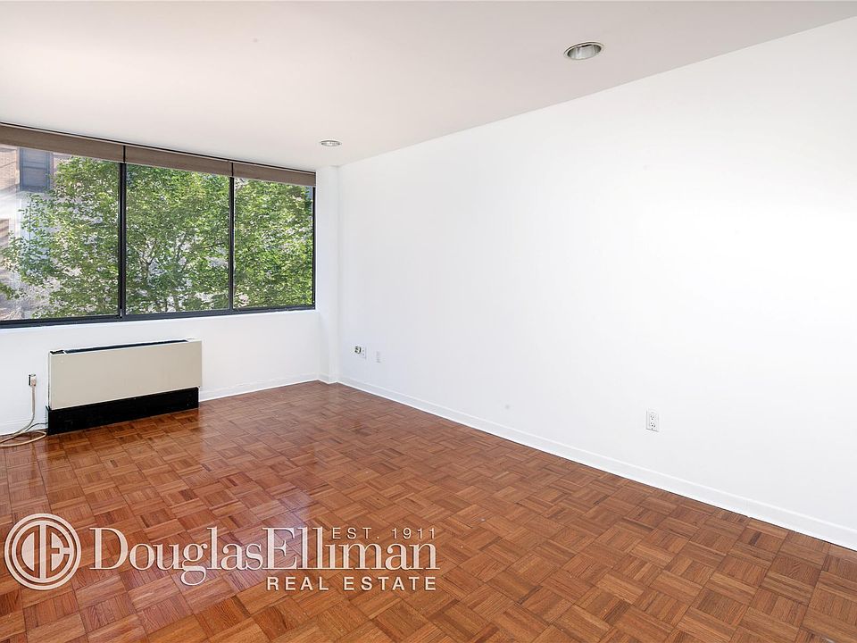 2nd image of 300 E 90th St APT 3D