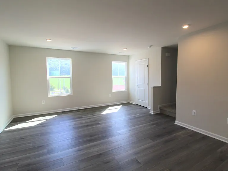 2910 Orchard Ridge Ln — Photo 13