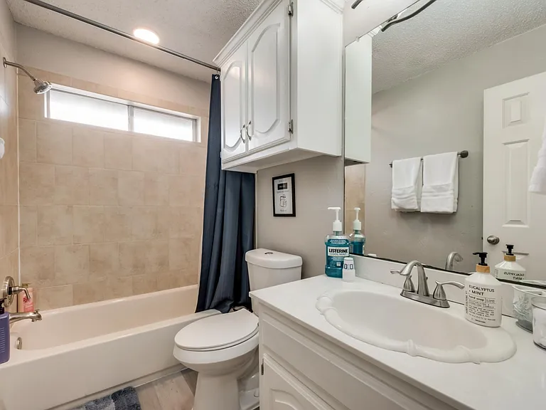 4618 Lakepointe Ave — Photo 28