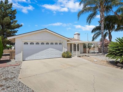 1002 La Casa Way, Hemet, CA, 92545