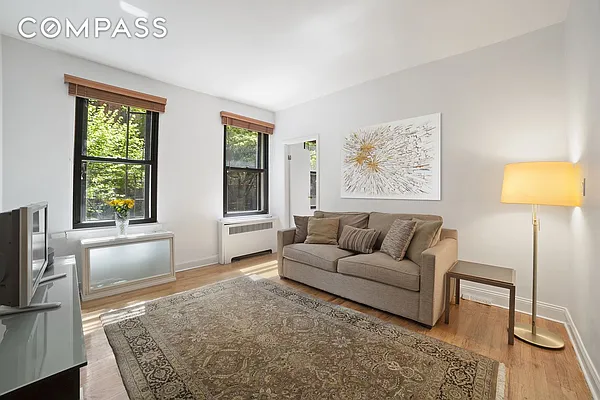 Sold by Compass | media 1