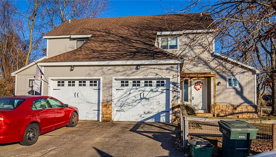 1st image of 574 S Sang Ave #576
