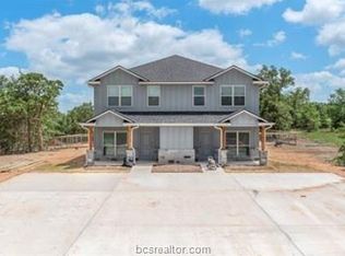 11071 Favor Rd, College Station, TX 77845