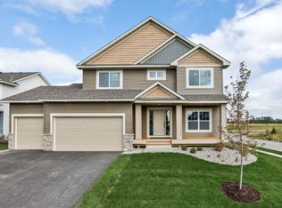 17921 Embers Ave, Lakeville, MN 55024