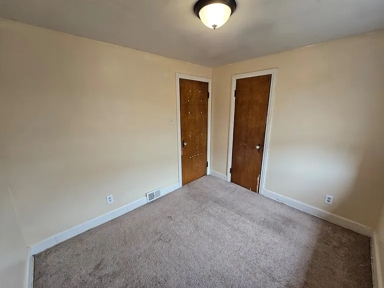 34 Concord Dr #2 — Photo 8