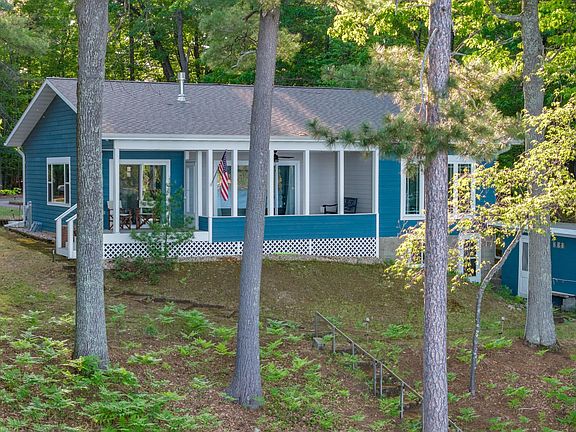 3rd image of 5453 Manor Rd