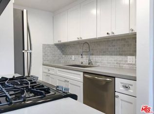 301 S Swall Dr APT 202, Los Angeles, CA 90048