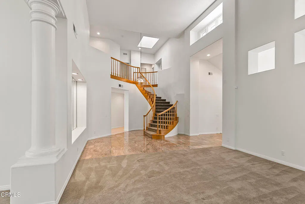 4 bed, 4.5 bath, 4109 sqft, $7,250 — Photo 3