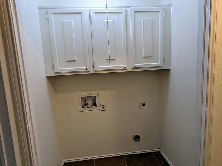 8109 Foxfire Ln #C — Photo 11