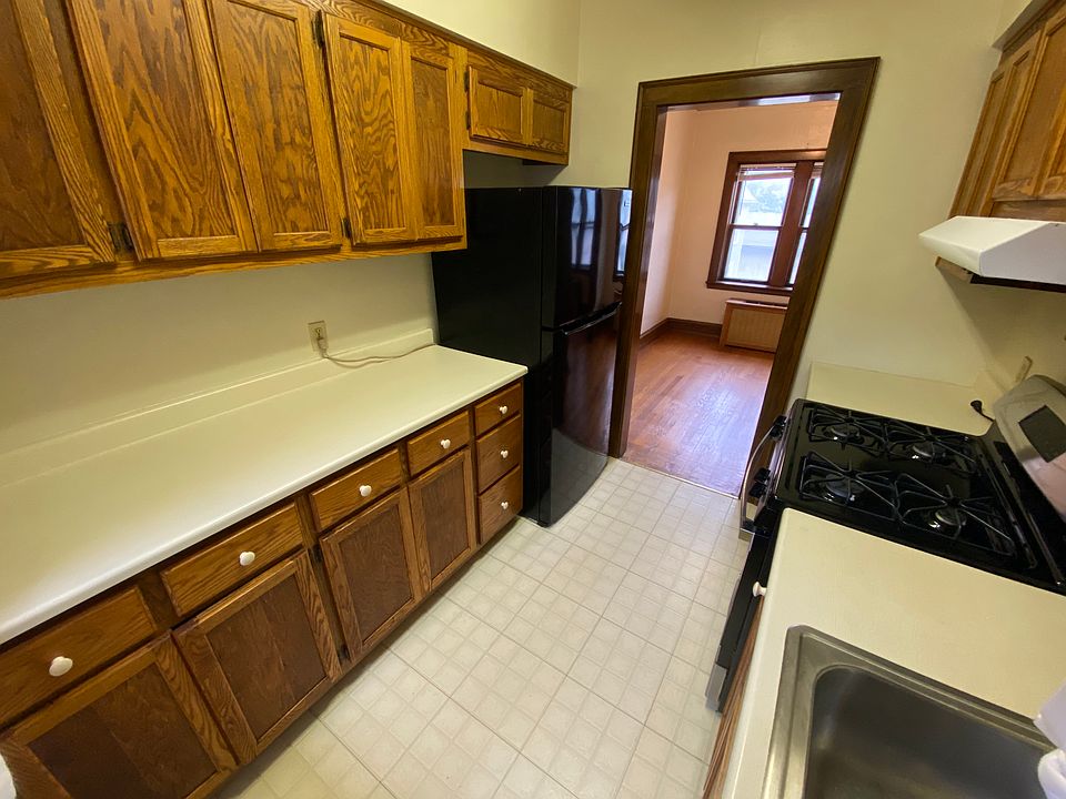 Updated kitchen with newer appliances