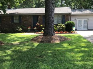 130 Valley Dr, Roanoke Rapids, NC 27870
