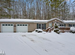 11698 Fascination Dr, Frederic, MI 49733