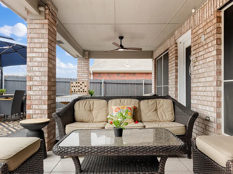 4835 Crown Dr — Photo 29