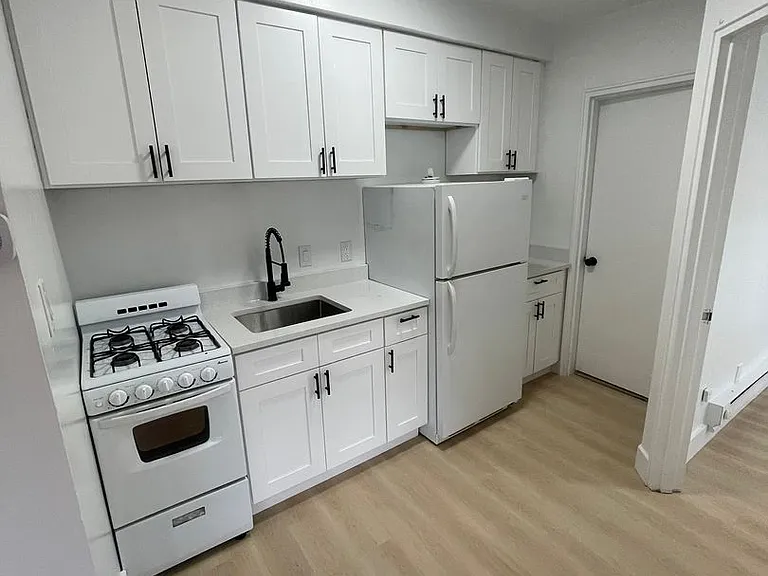 3382 Harvard Rd — Photo 42