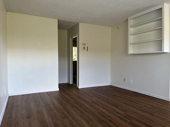 4th image of 4325 Lowell St APT 20