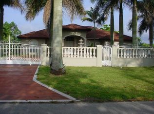 22650 SW 182nd Ave, Miami, FL 33170