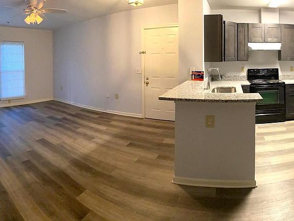 Living Room & Kitchen