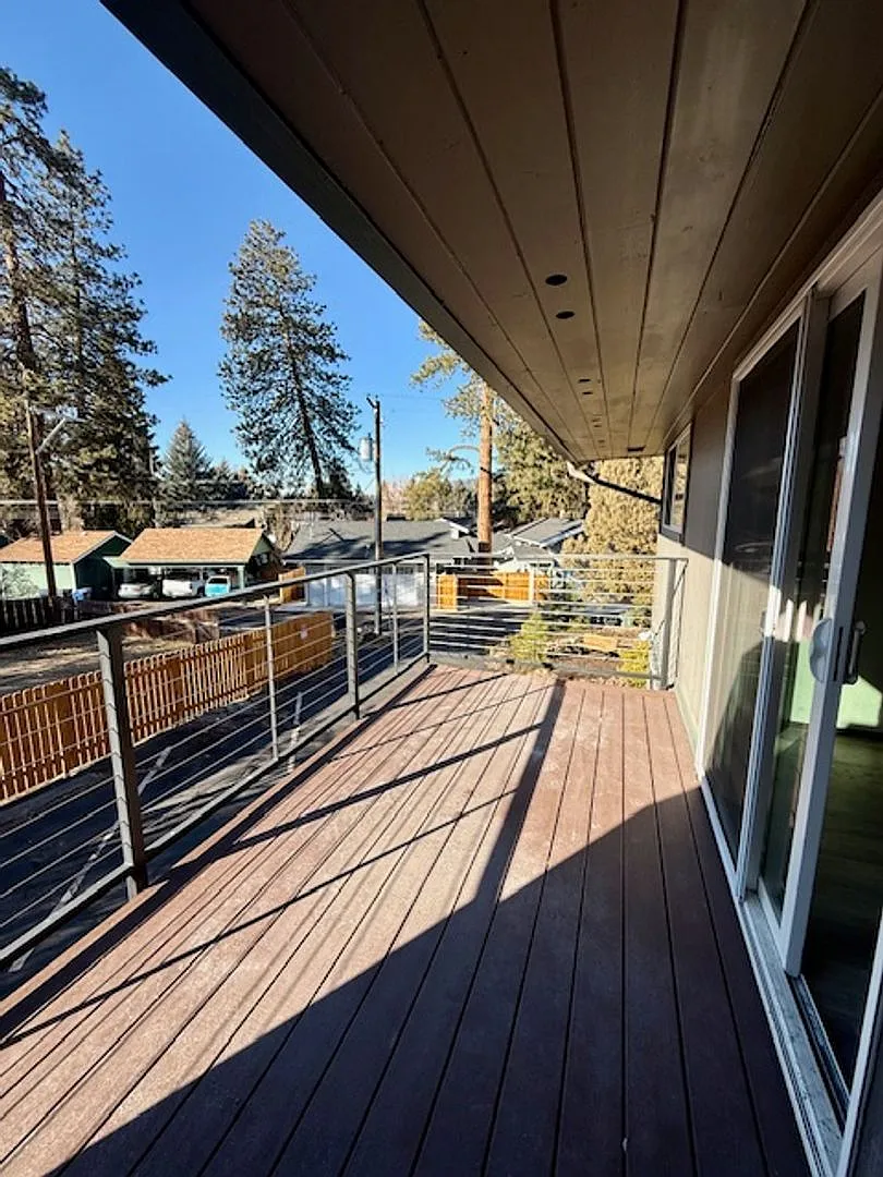 St.Helens Pl., 205 NW - 00205-STHE-00 — Photo 1