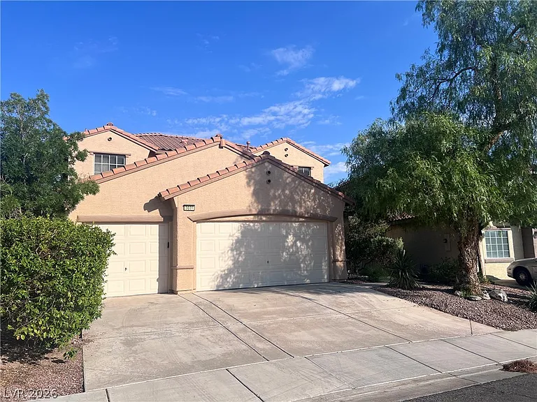 3031 Scenic Valley Way — Photo 2