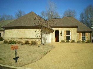 318 Westwood Pl, Brandon, MS 39042