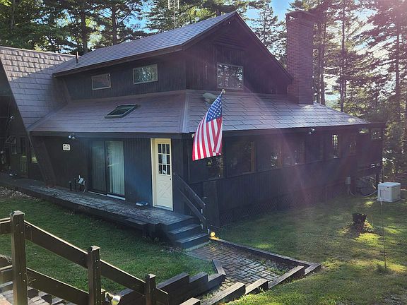 2nd image of 743 Washington Drive