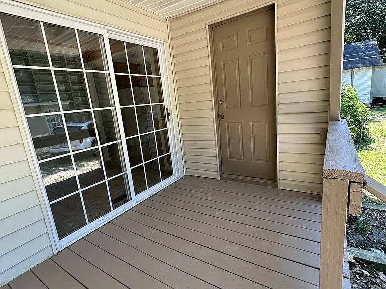 600 McLendon Ave — Photo 16