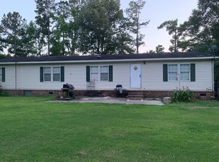 517 Nelson Hill Rd, Greeleyville, SC 29056
