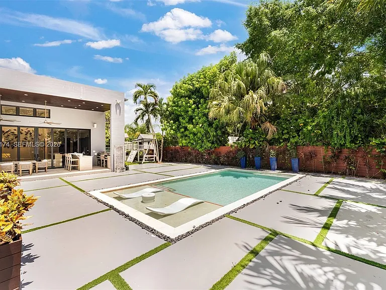 15315 SW 84th Ave — Photo 43