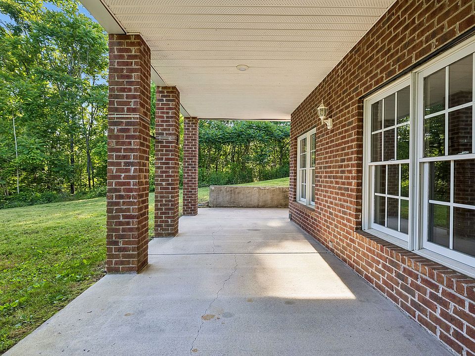 58th image of 4024 Williamsport Pike