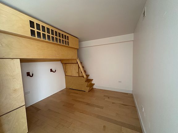 5th image of 1009 Kapiolani Blvd APT 2707