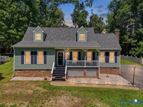 4508 Edenton Pl, Chester, VA 23831