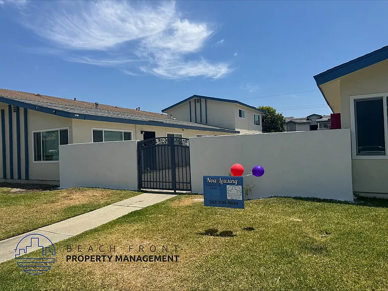 5776 Rostrata Ave — Photo 1