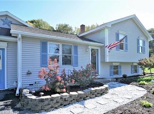 21 Indian Ridge Dr, Biddeford, ME 04005