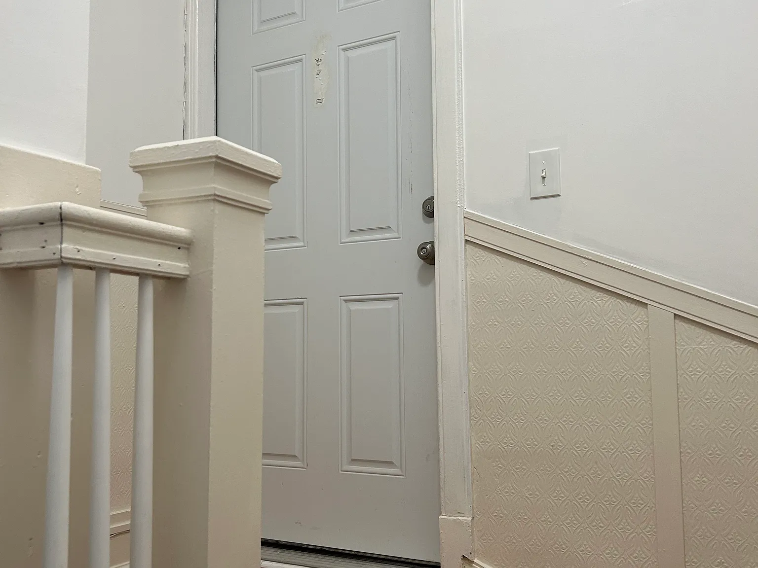 8032 S Green St — Photo 4
