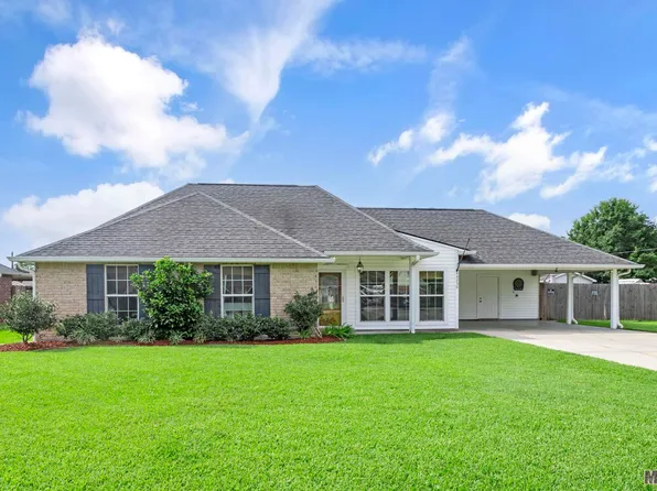 43230 Lake Terrace Dr, Gonzales, LA 70737