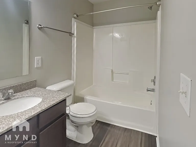 8042 Loveridge Dr — Photo 24
