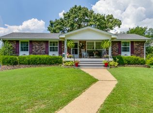 10087 Ligon Love Rd, Bon Aqua, TN 37025