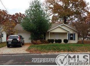 44 Pawnee Rd, Lake Ozark, MO 65049