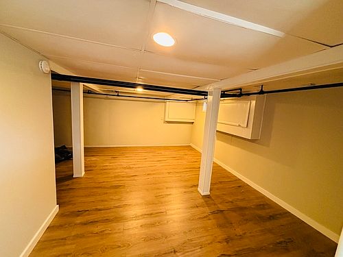 1st image of 65 Elm Ave