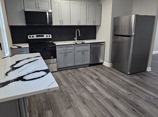 163 Berkley Ave APT B, Lansdowne, PA 19050